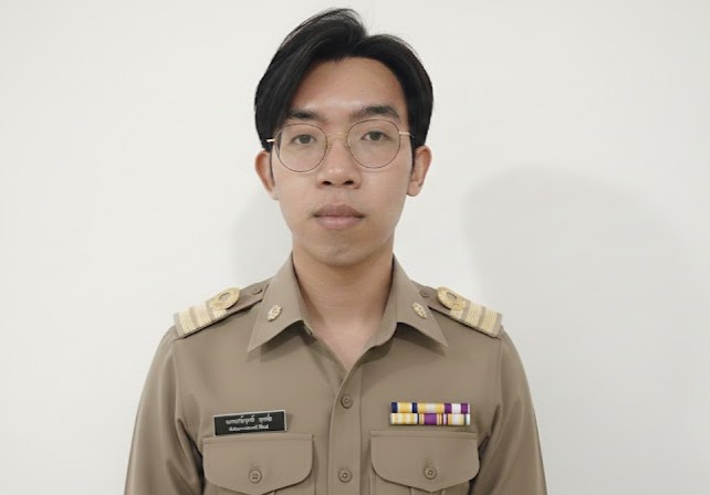 นเรนทร์ฤทธิ์ คุณชื่น