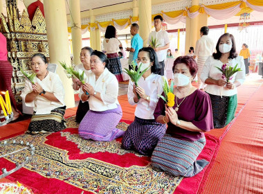 เข้าร่วมโครงการ “ผู้ว่าฯ พาแต่งไทย หิ้วปิ่นโตเข้าวัด ทำบุญ ... พารามิเตอร์รูปภาพ 5