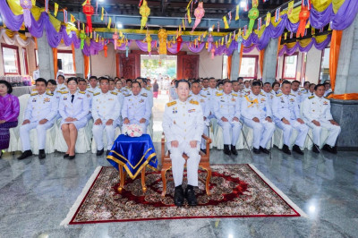 เข้าร่วมพิธีเจริญพระพุทธมนต์ และพิธีตักบาตรพระสงฆ์ ... พารามิเตอร์รูปภาพ 1