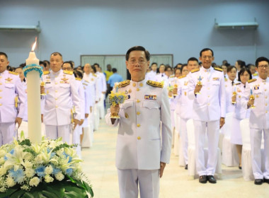 พิธีถวายเครื่องสักการะและวางพานพุ่ม ... พารามิเตอร์รูปภาพ 2