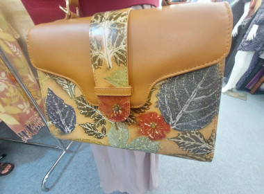 ร่วมพิธีเปิดงานการจัดงานโครงการ OTOP สร้างสุขสู่ชุมชน พารามิเตอร์รูปภาพ 6