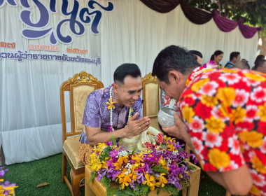 สำนักงานสหกรณ์จังหวัดลพบุรี ร่วมพิธีสรงน้ำพระพุทธรูป ... พารามิเตอร์รูปภาพ 13